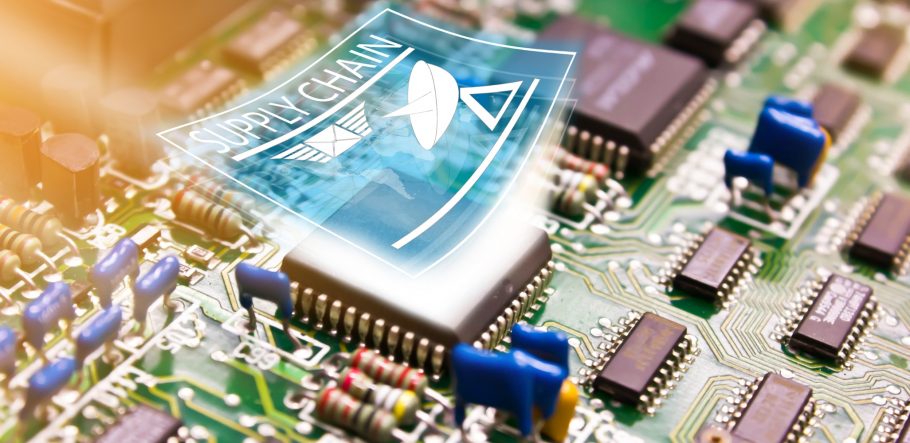 Un network digitale con icone di supply chain, tracciabilità e compliance, rappresentando la gestione strutturata dei dati per il commercio online.